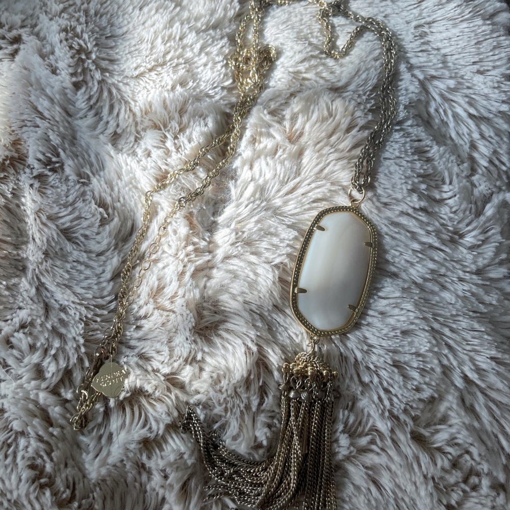 Kendra Scott Rayne in White